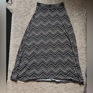 Veronica M Women's Midi Skirt